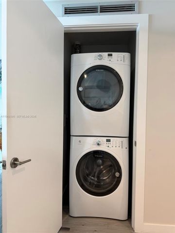 2900 NE 7th Ave 1205, Miami, FL 33137