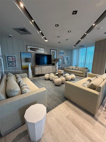 2900 NE 7th Ave 1205, Miami, FL 33137