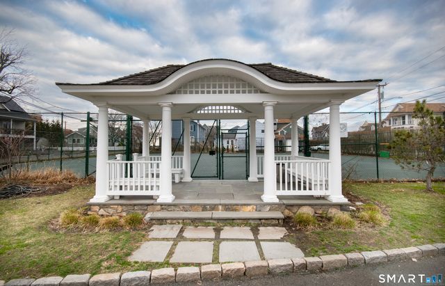 7 Channel Avenue, Norwalk, CT 06854