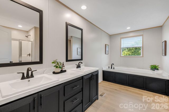 817 Jupiter Road, Weaverville, NC 28787