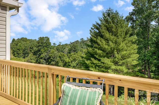 817 Jupiter Road, Weaverville, NC 28787