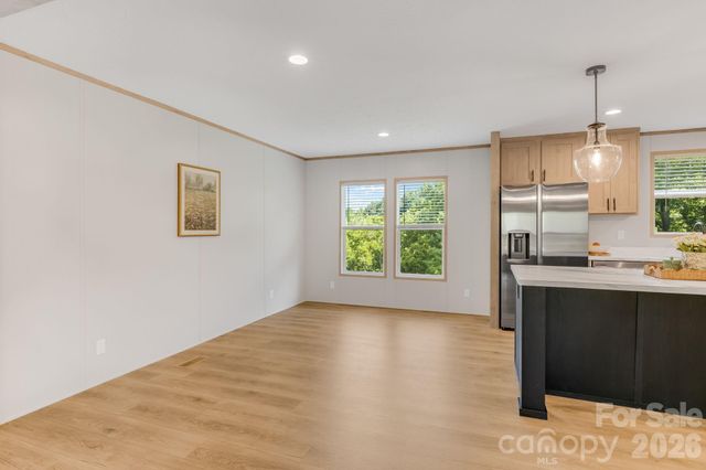 817 Jupiter Road, Weaverville, NC 28787