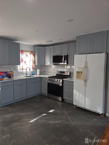 5200 Emerson Street, Piscataway, NJ 08854