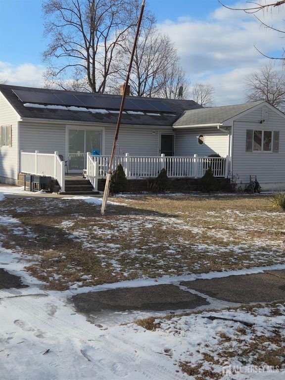 5200 Emerson Street, Piscataway, NJ 08854