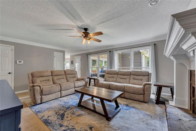 35 Westgate Drive SW, Cartersville, GA 30120