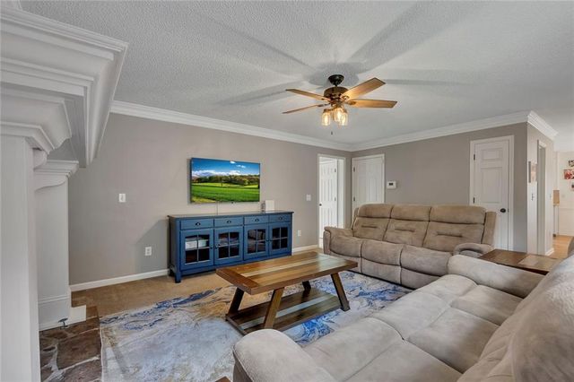 35 Westgate Drive SW, Cartersville, GA 30120