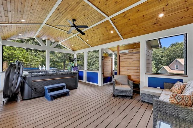 35 Westgate Drive SW, Cartersville, GA 30120