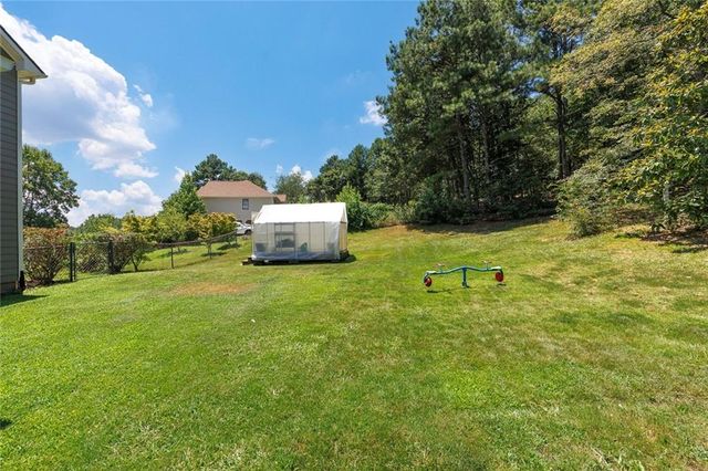 35 Westgate Drive SW, Cartersville, GA 30120
