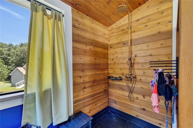 35 Westgate Drive SW, Cartersville, GA 30120