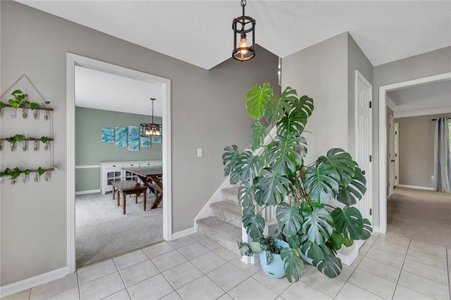 35 Westgate Drive SW, Cartersville, GA 30120