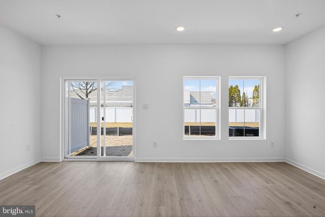 246 CLEMENT LOOP, Salisbury, MD 21804