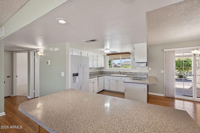 1879 W 14TH Avenue, Apache Junction, AZ 85120