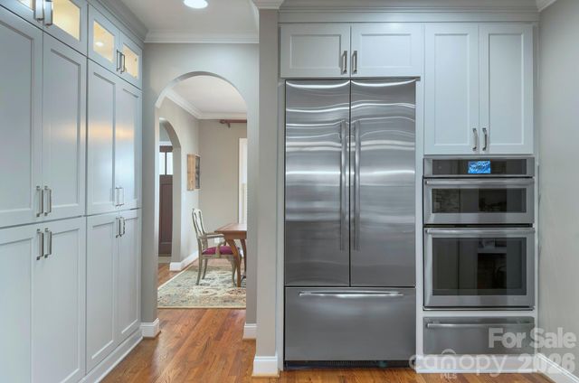 1825 Lombardy Circle, Charlotte, NC 28203