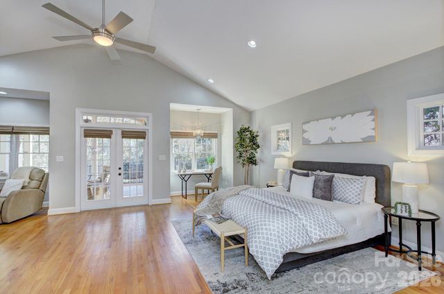 1825 Lombardy Circle, Charlotte, NC 28203