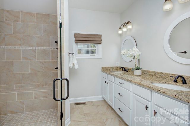 1825 Lombardy Circle, Charlotte, NC 28203