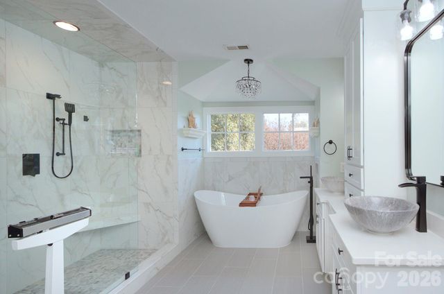 1825 Lombardy Circle, Charlotte, NC 28203