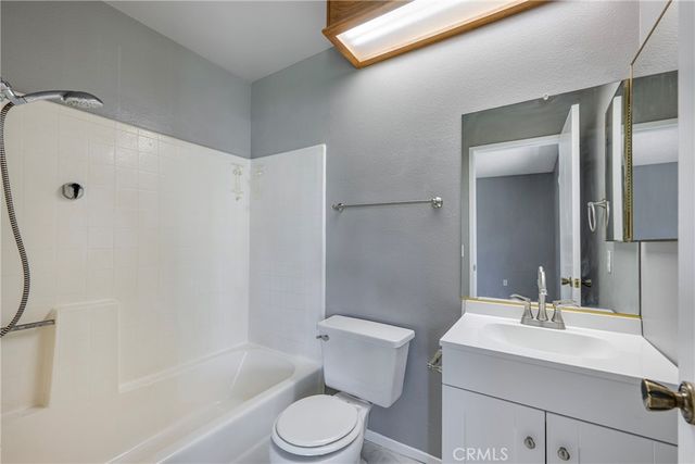 9330 Westeria, Bloomington, CA 92316