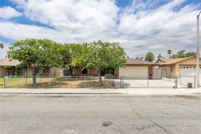 9330 Westeria, Bloomington, CA 92316