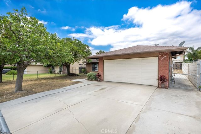 9330 Westeria, Bloomington, CA 92316