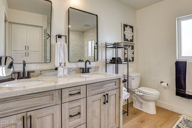 8542 E SUNNYSIDE Drive, Scottsdale, AZ 85260