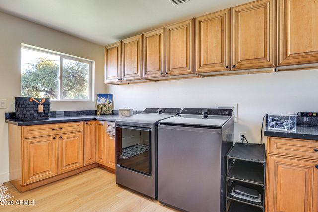 8542 E SUNNYSIDE Drive, Scottsdale, AZ 85260