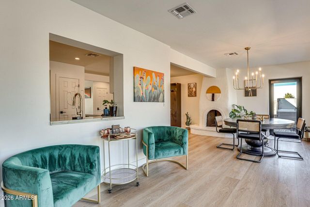 8542 E SUNNYSIDE Drive, Scottsdale, AZ 85260