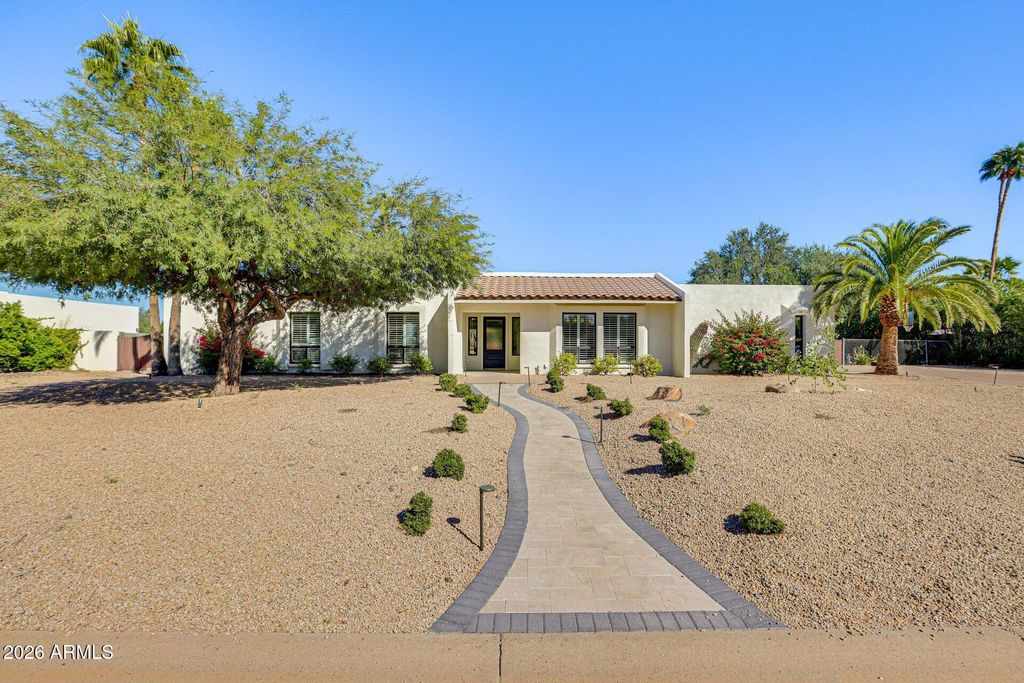 8542 E SUNNYSIDE Drive, Scottsdale, AZ 85260