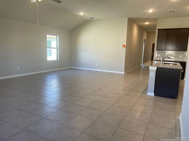 13420 SENDERO ROBLE, San Antonio, TX 78253