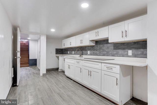 4111 N 8TH ST, Philadelphia, PA 19140