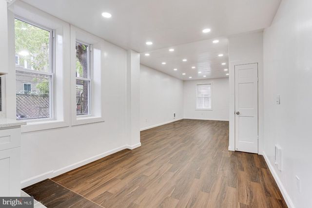 4111 N 8TH ST, Philadelphia, PA 19140