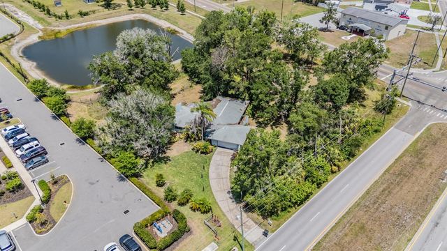 18950 SUNLAKE BOULEVARD, Lutz, FL 33558