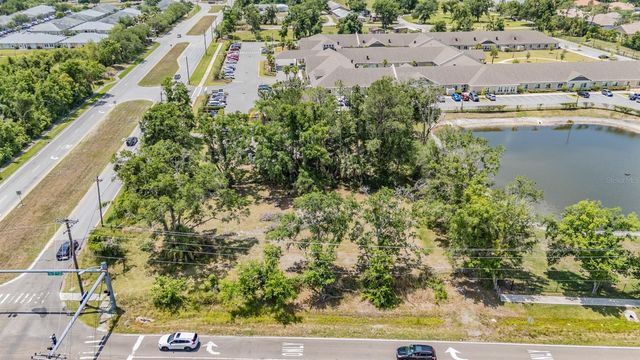 18950 SUNLAKE BOULEVARD, Lutz, FL 33558