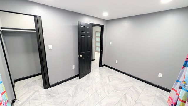 4319 S 16th Avenue, Tucson, AZ 85714