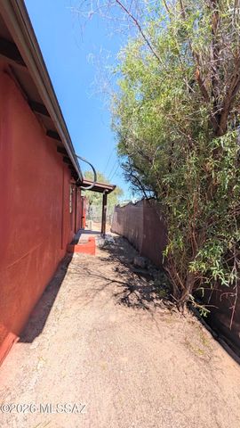 4319 S 16th Avenue, Tucson, AZ 85714