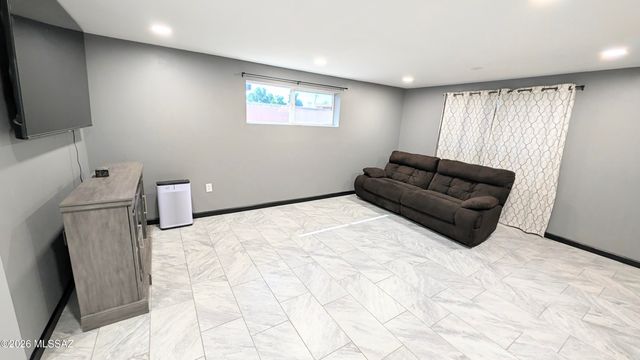 4319 S 16th Avenue, Tucson, AZ 85714