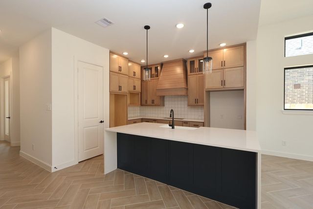 16745 Heron Oaks Run, Magnolia, TX 77354