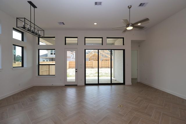 16745 Heron Oaks Run, Magnolia, TX 77354