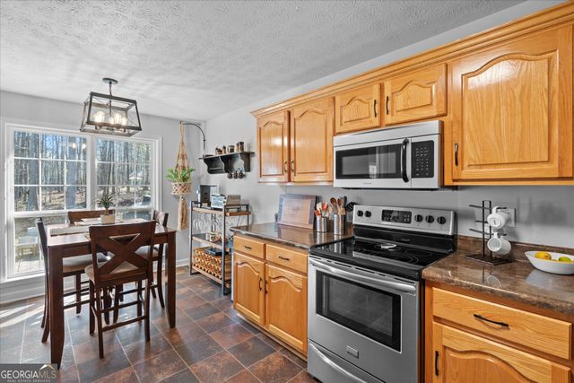 3051 Lakeview Parkway, Villa Rica, GA 30180