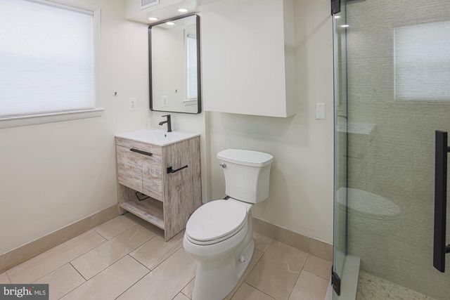 6600 LINCO AVE, Baltimore, MD 21209