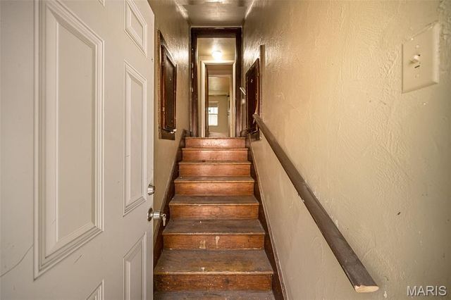 817 Abston Avenue, St Louis, MO 63135