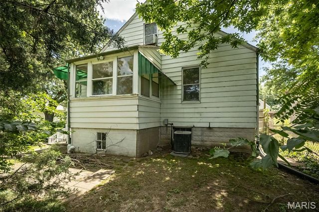 817 Abston Avenue, St Louis, MO 63135