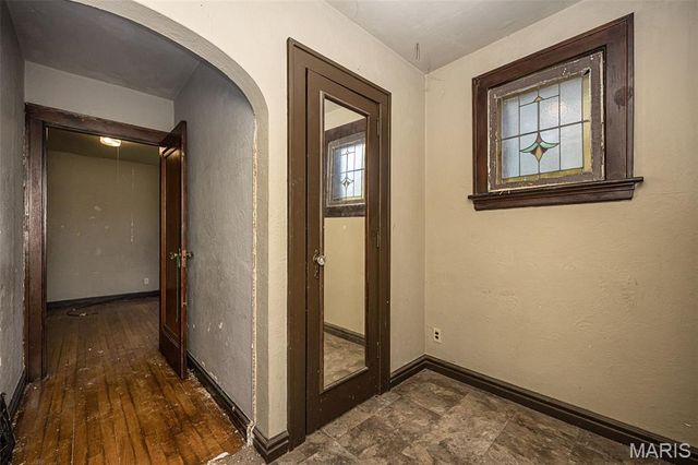 817 Abston Avenue, St Louis, MO 63135
