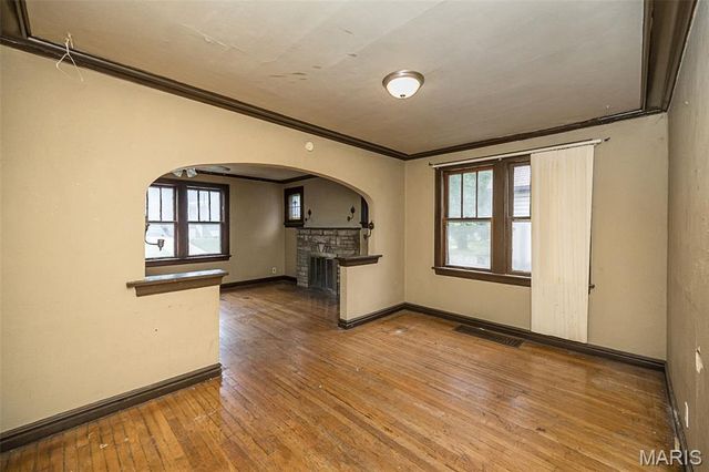 817 Abston Avenue, St Louis, MO 63135