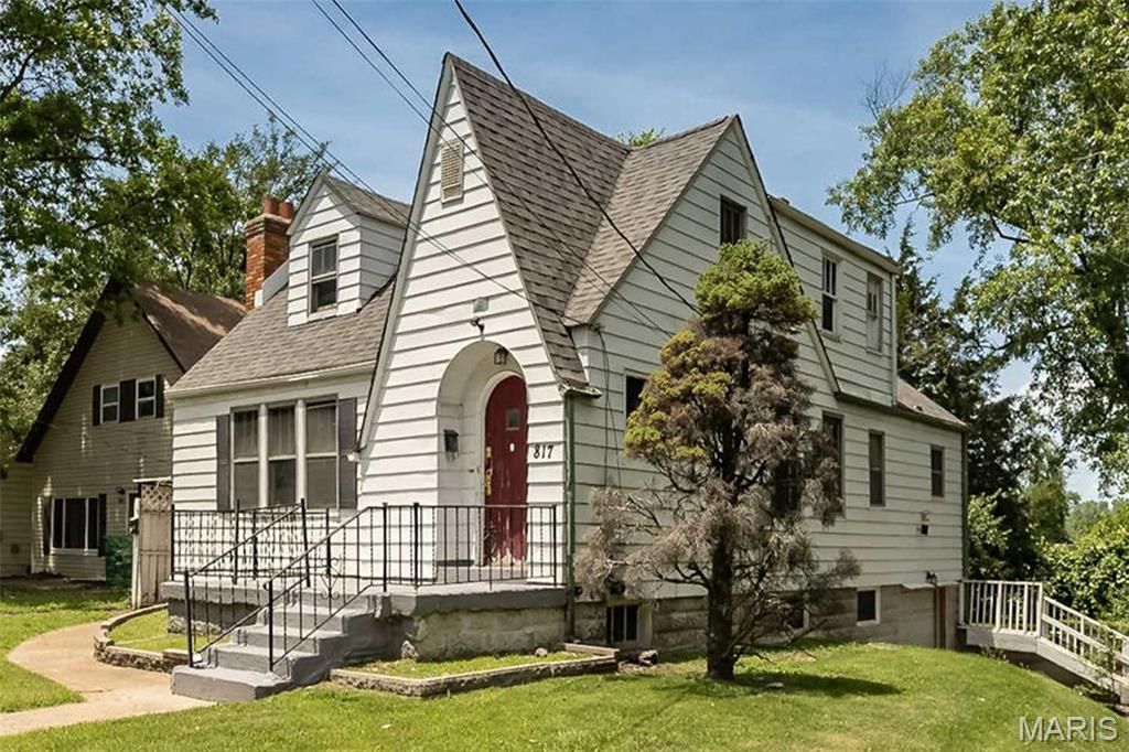 817 Abston Avenue, St Louis, MO 63135