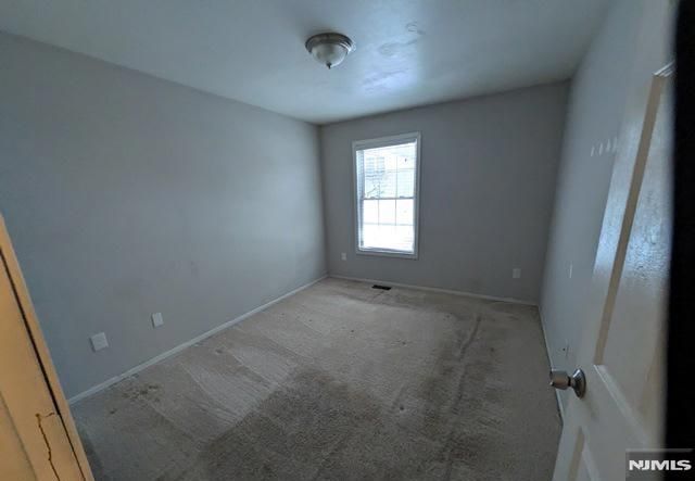 677 14th Street, Newark, NJ 07103