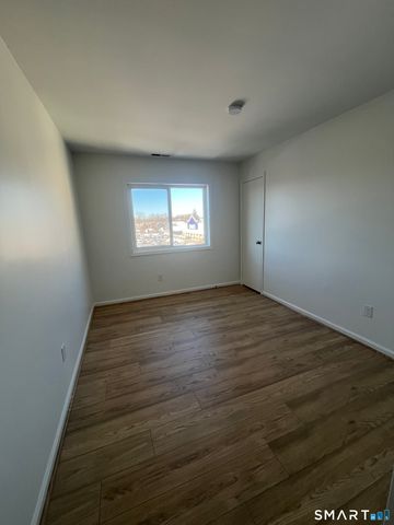 31 Stuart Avenue APT 12, Norwalk, CT 06850