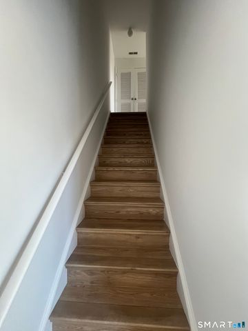 31 Stuart Avenue APT 12, Norwalk, CT 06850