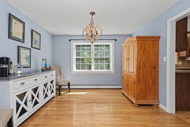 19 Short St, Franklin, MA 02038