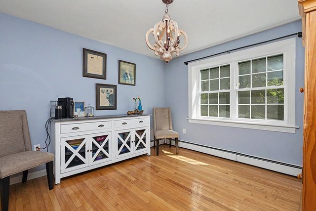 19 Short St, Franklin, MA 02038