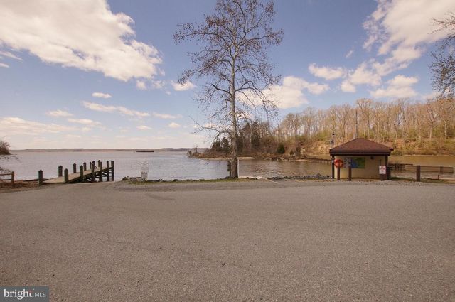 8965 RIVERSIDE RD, Nanjemoy, MD 20662